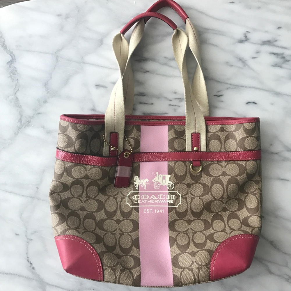 Coach Heritage Signature Tote Bag